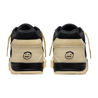 حذاء جوردان x ترافيس سكوت جامبمان جاك تي آر 'موسلين أسود لامع بنقشة الصبار'