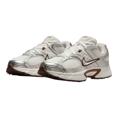 حذاء نايكي V5 RNR 'Sail Fauna Brown'