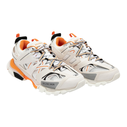 حذاء رياضي بالنسياغا تراك باللونين الأبيض والبرتقالي