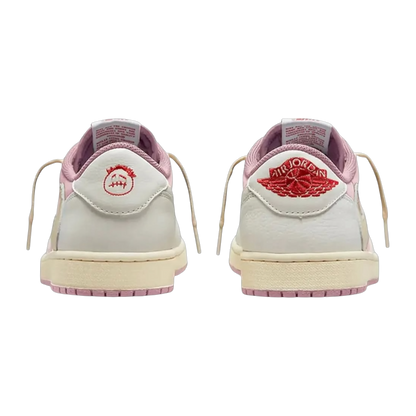 ترافيس سكوت × إير جوردان 1 لو أو جي "شي بينك"