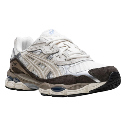 حذاء ASICS Gel-NYC ذو الألواح بلون "كريم موكا"