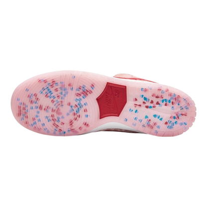 StrangeLove x Nike Dunk Low SB 'Valentine's Day' “Special Box”