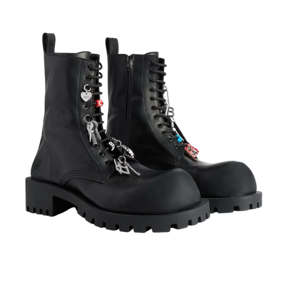 حذاء بالنسياغا هامر برباط أسود