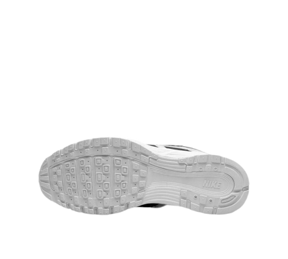 حذاء نايكي P-6000 'أبيض كريمي/رمادي ذئبي/أسود'