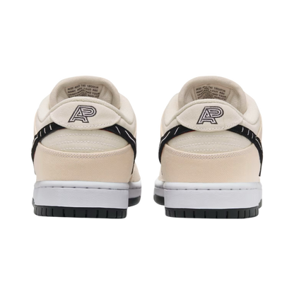 ألبينو وبريتو x نايكي دانك لو إس بي 'بريتو بيرل وايت'