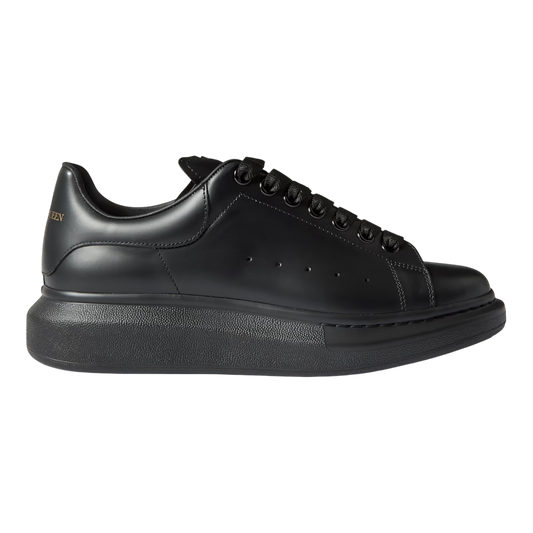 ألكسندر ماكوين كبير الحجم "أسود بالكامل"