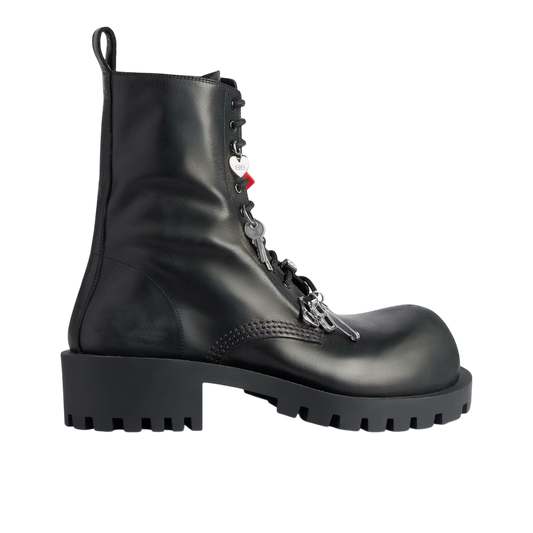 حذاء بالنسياغا هامر برباط أسود