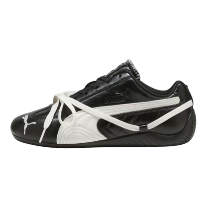 حذاء رياضي PUMA x ROSÉ Speedcat Lea باللونين الأسود والأبيض