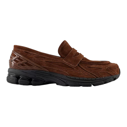 حذاء نيو بالانس 1906L من جلد الغزال بلون البلوط الغني